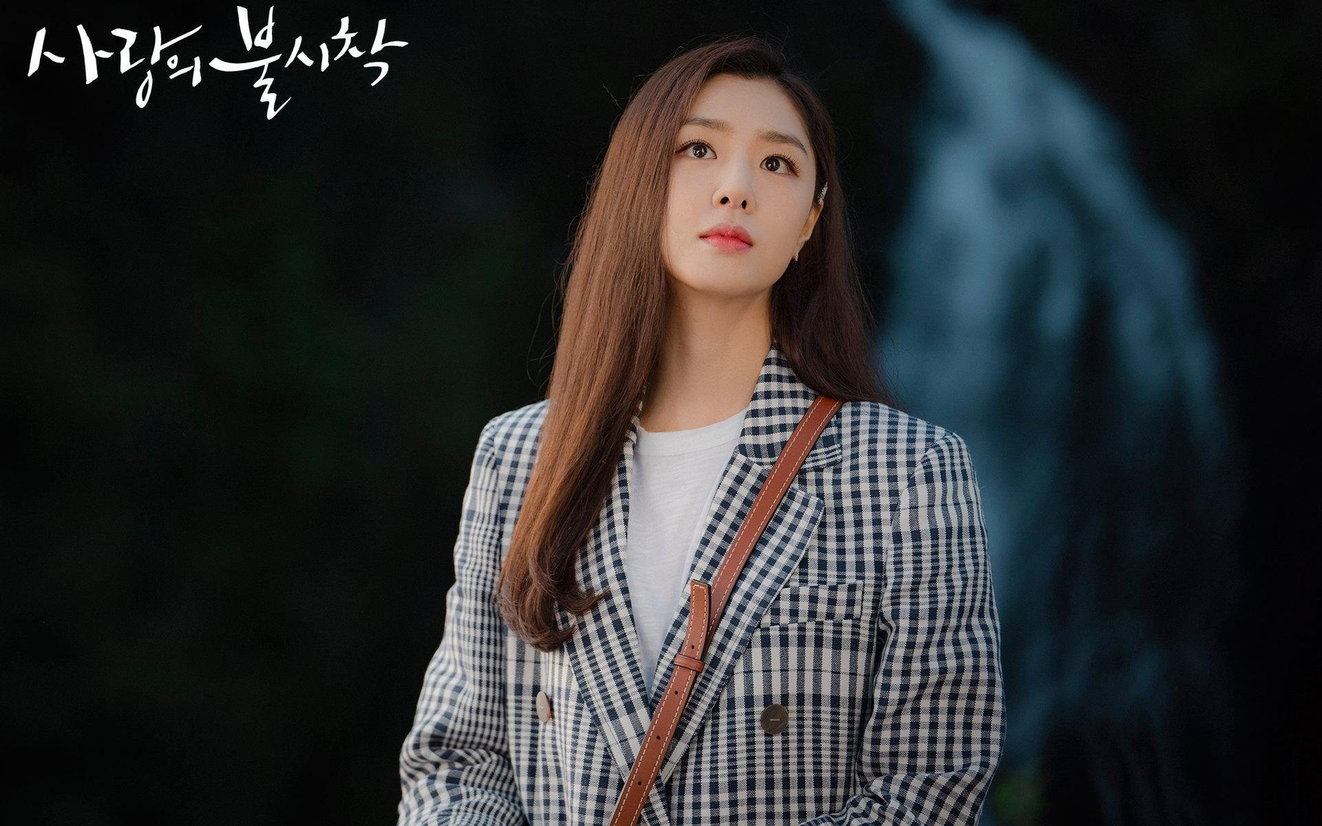 爱游戏在线-银箭阴影下的刺客，塞恩斯冷静一停，阿斯顿马丁上演终圈绝杀