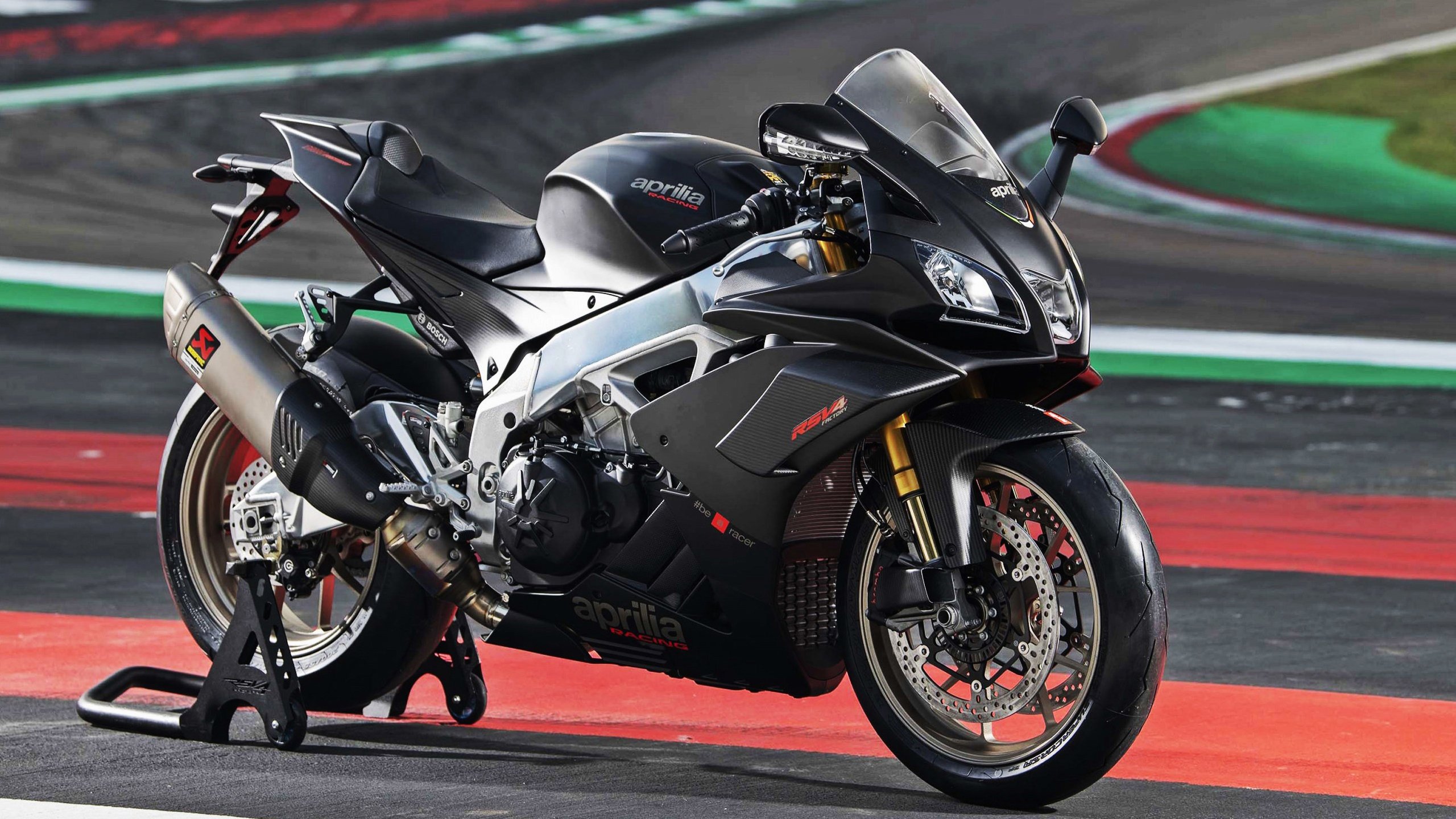 当库有引力降临五棵松，北京队与猛龙队共谱的跨洋传奇