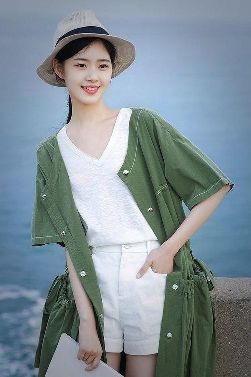 绿茵烽火映篮坛,辽宁欧冠级防守轻取尼克斯