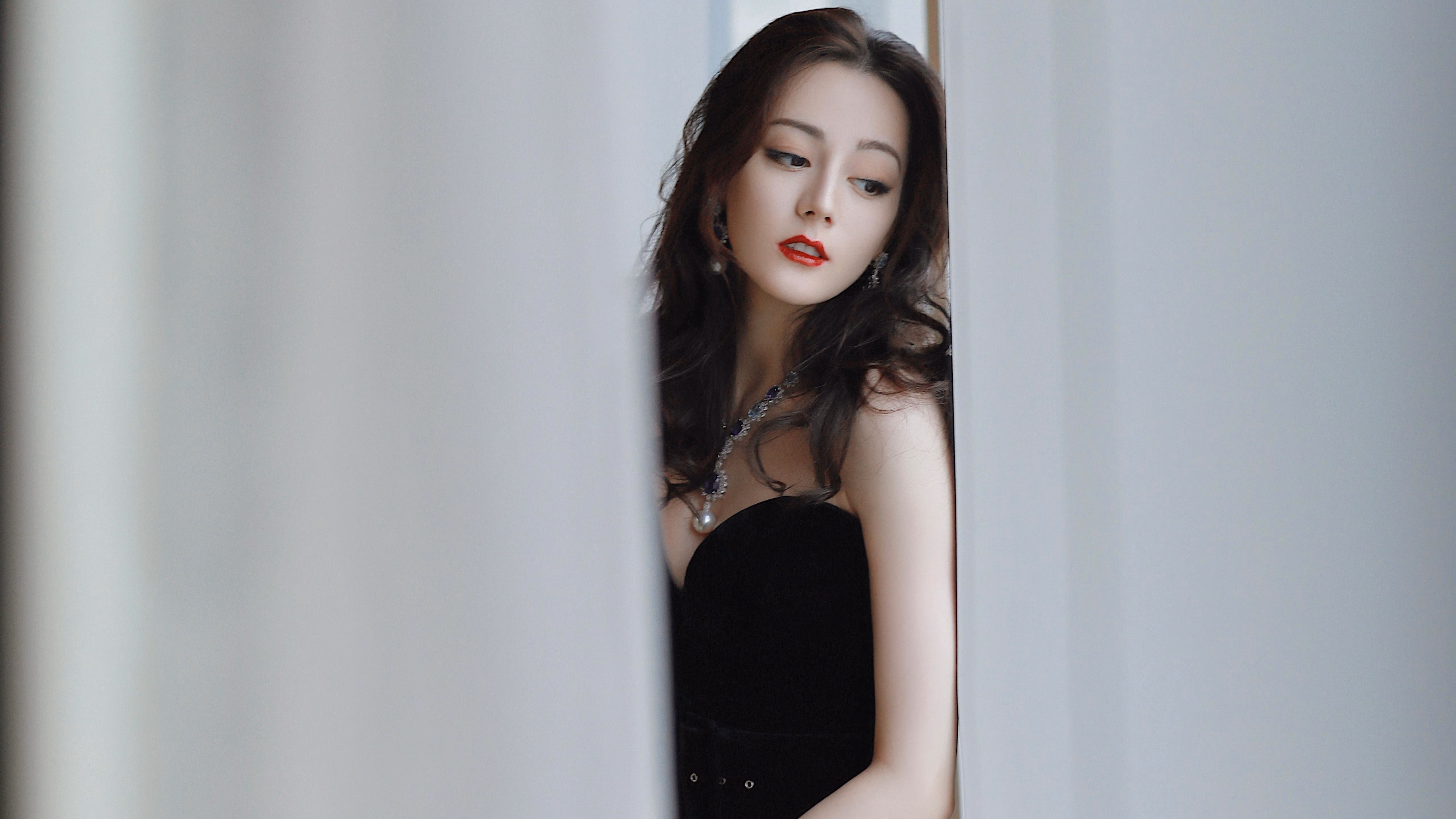 足球的两种引力,哈兰德与韩国队的体系博弈