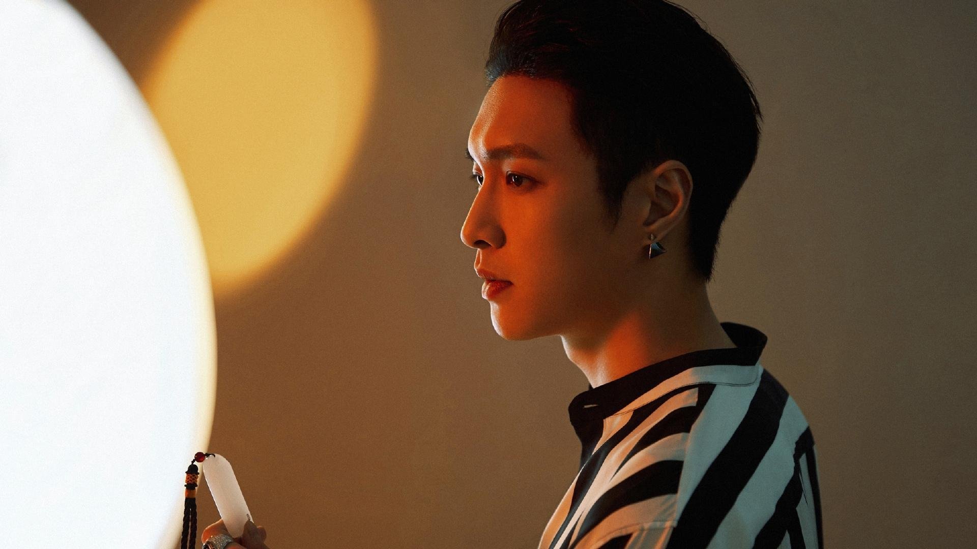 当黄喜灿的个体风暴，撞上安哥拉的整体秩序，足球宇宙的两极对抗