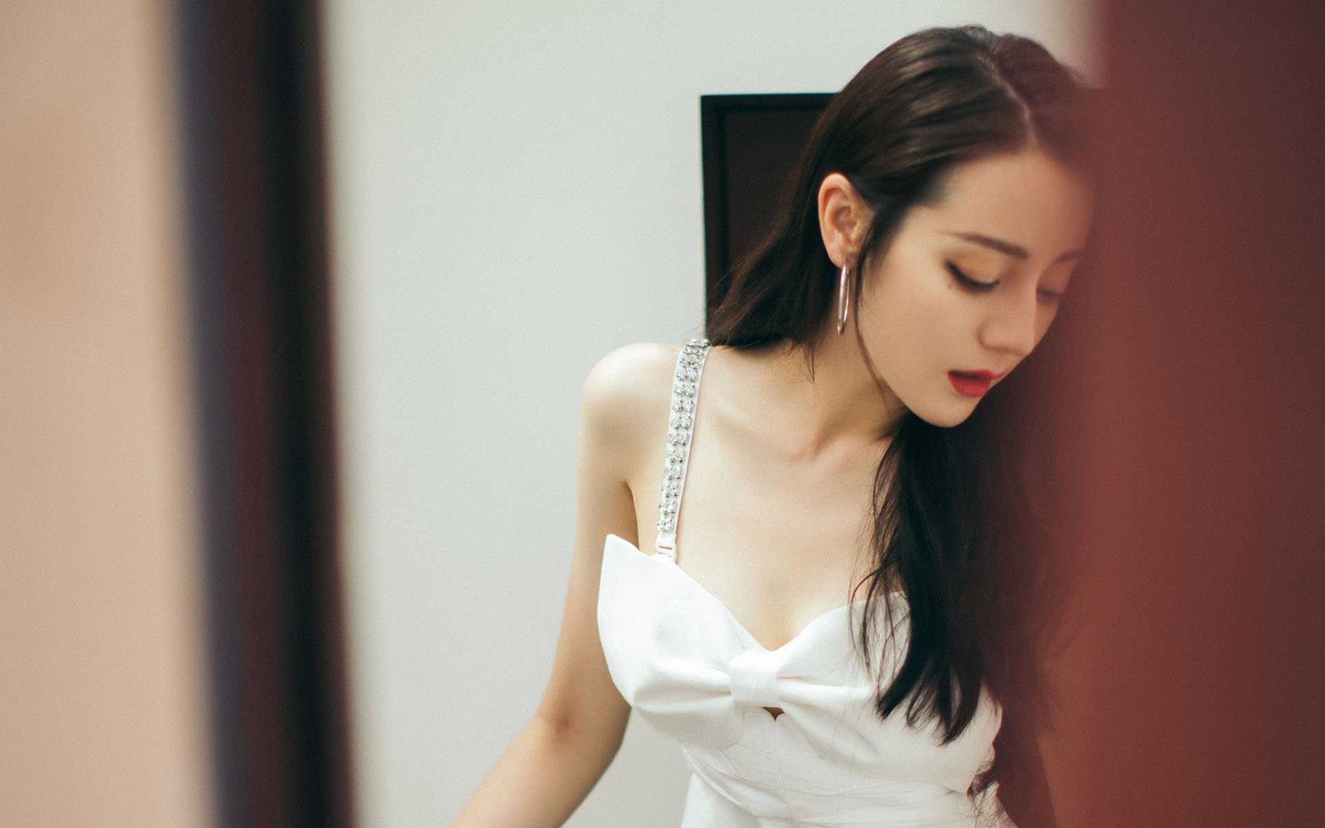 当足球的火热在篮球的梦中闪烁，黄喜灿的总决赛之夜启示录