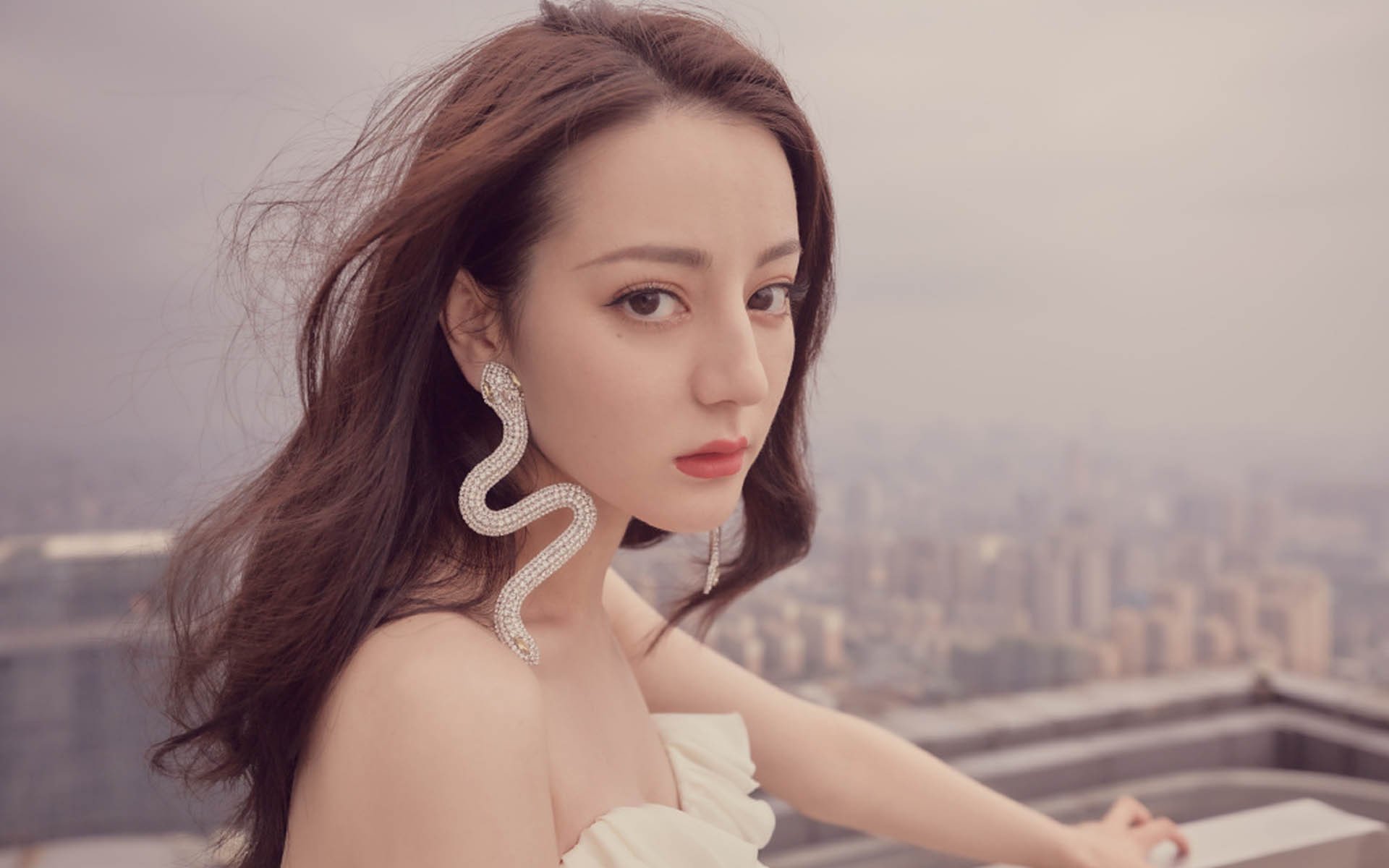 莫兰特独舞风城，当聚光灯追逐败方的星辰